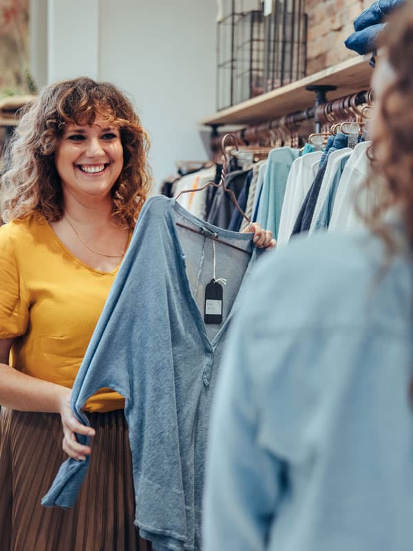 Freedom clothes rack online